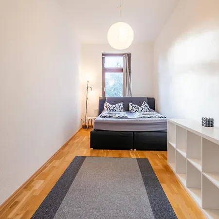Apartman Traumhafte Jugendstilwohnung In Zentraler Lage Am Zoo Lipcse