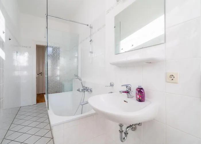 Апартаменты Traumhafte Jugendstilwohnung In Zentraler Lage Am Zoo Лейпциг