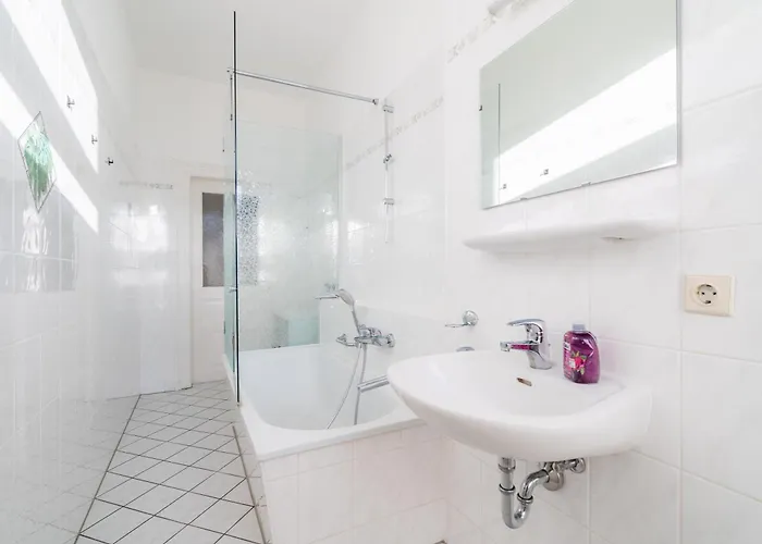 Traumhafte Jugendstilwohnung In Zentraler Lage Am Zoo Апартаменты Лейпциг