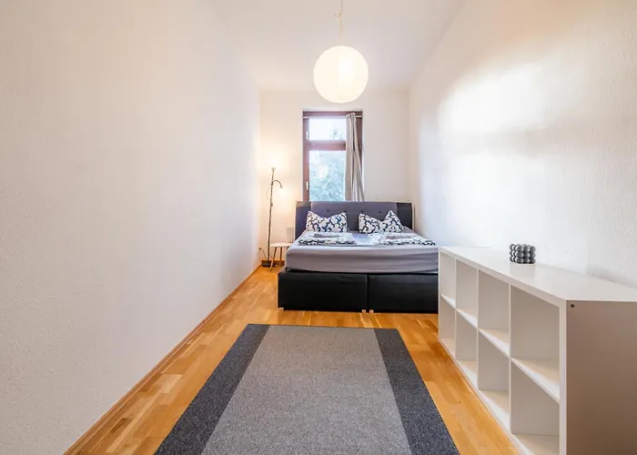 Апартаменты Traumhafte Jugendstilwohnung In Zentraler Lage Am Zoo Лейпциг